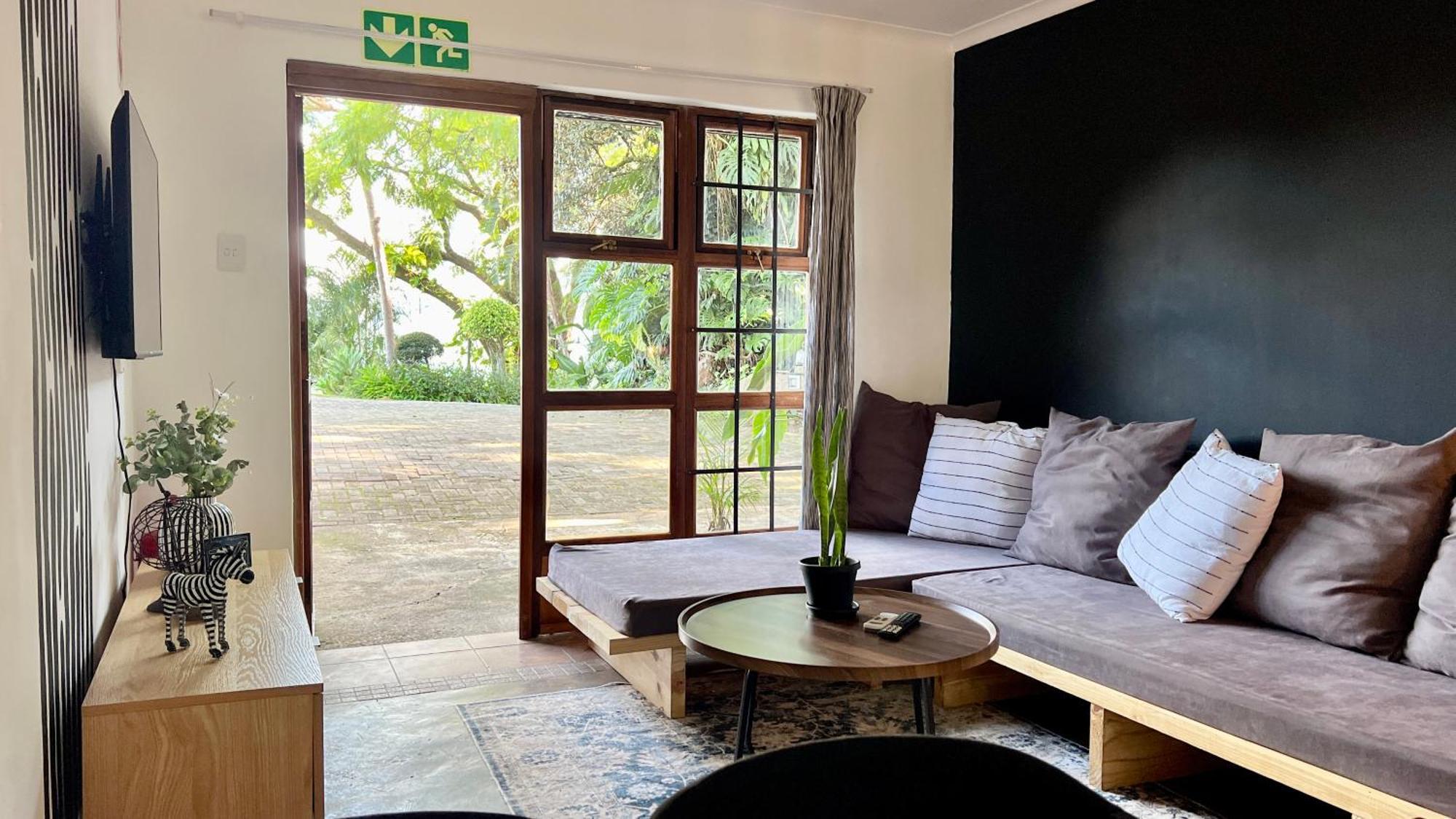 Loerieroep Estate - Mountainview Selfcatering Accommodation Nelspruit Mbombela Eksteriør billede